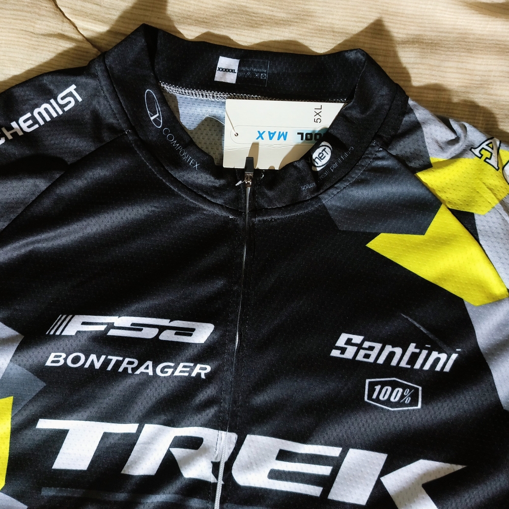 Santini Men's Black and Yellow Cycling Jersey - Picture 4 of 7